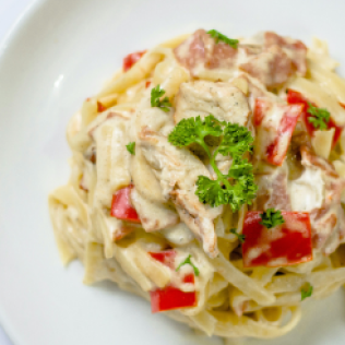 カニクリームパスタ